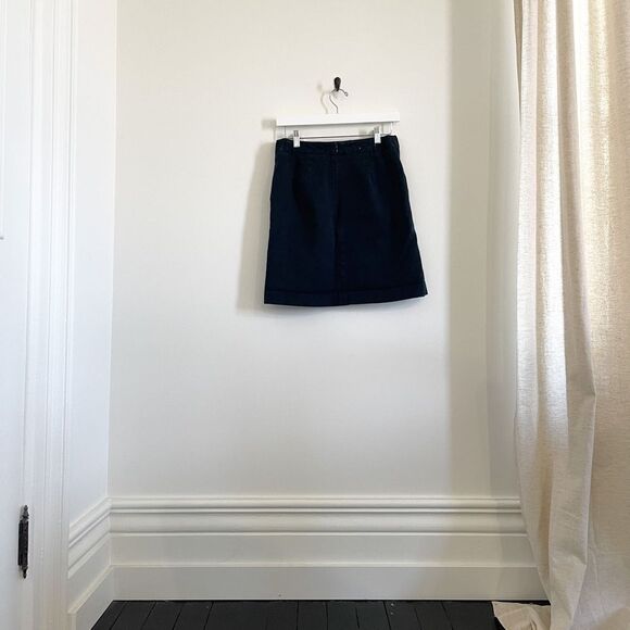 Navy Blue Gap Skirt - Picture 2 of 6
